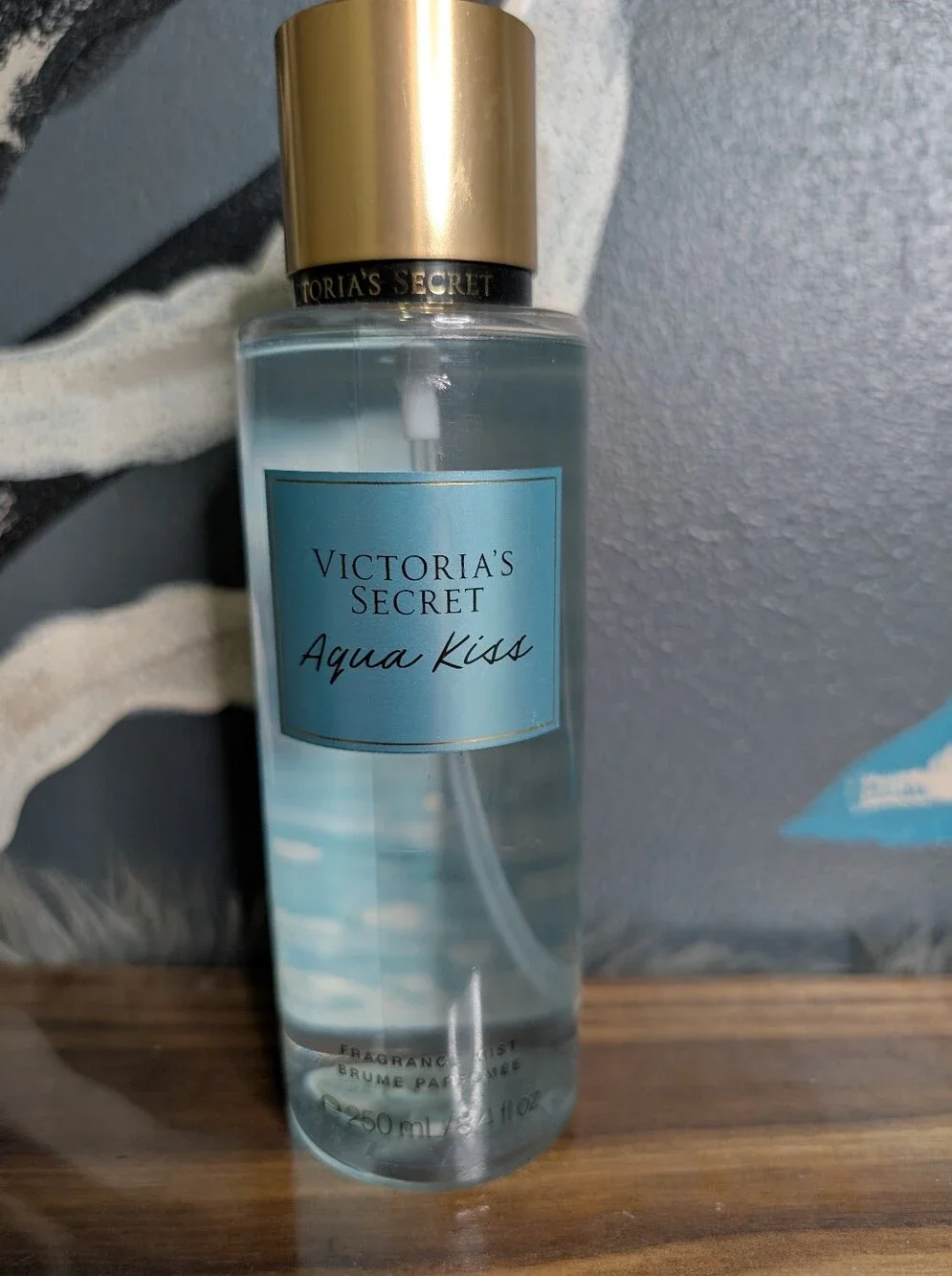 Victoria's Secret Aqua Kiss Body Mist